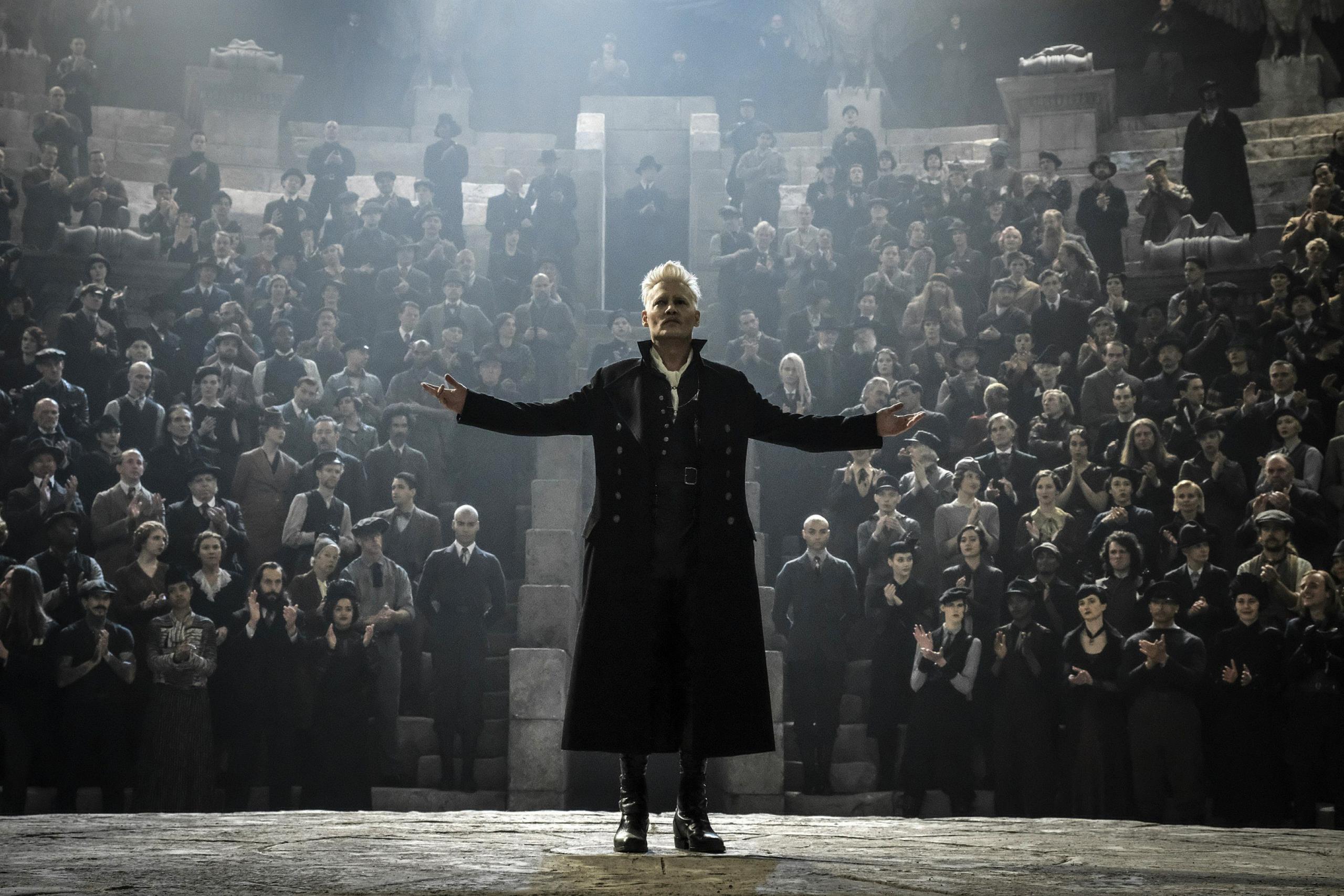 Johnny Depp Will Make Over $10 Million Despite Leaving Fantastic Beasts