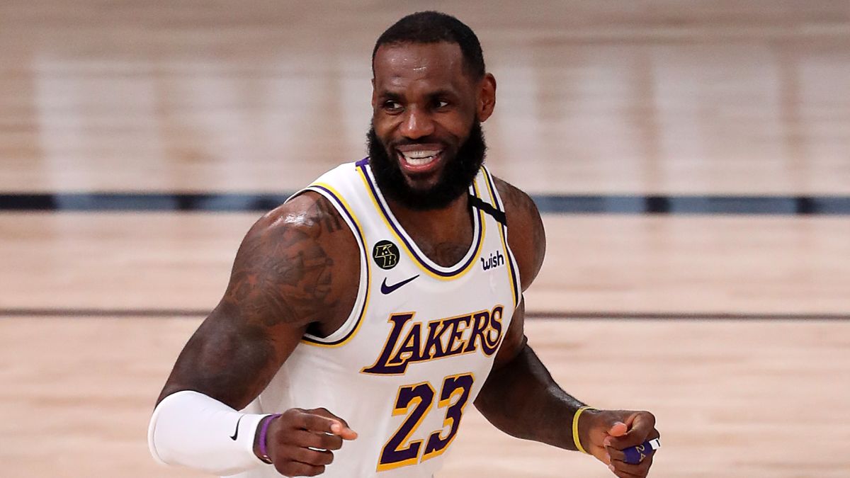 LeBron James Scooped $2 Million Mercedes-Maybach SUV