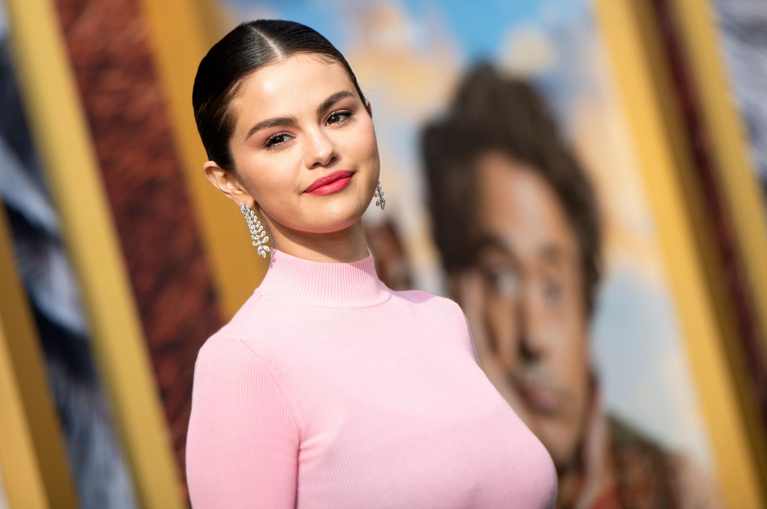 Selena Gomez Slams Facebook for COVID-19 Misinformation