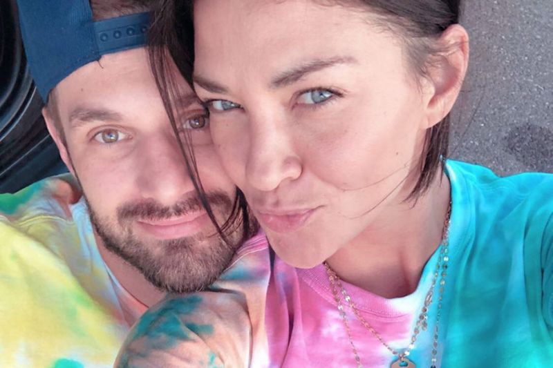 Jessica Szohr Pregnant & Expecting First Child with Beau Brad Richardson