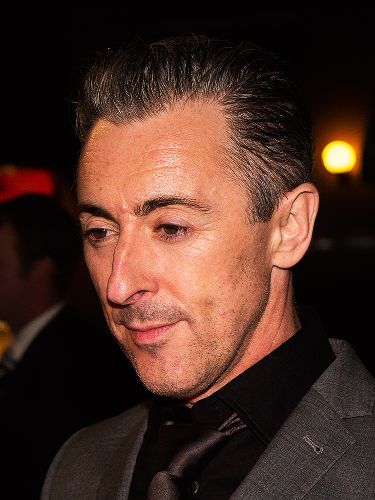 Alan Cumming Net Worth 2018: How rich is this multi-talented actor?