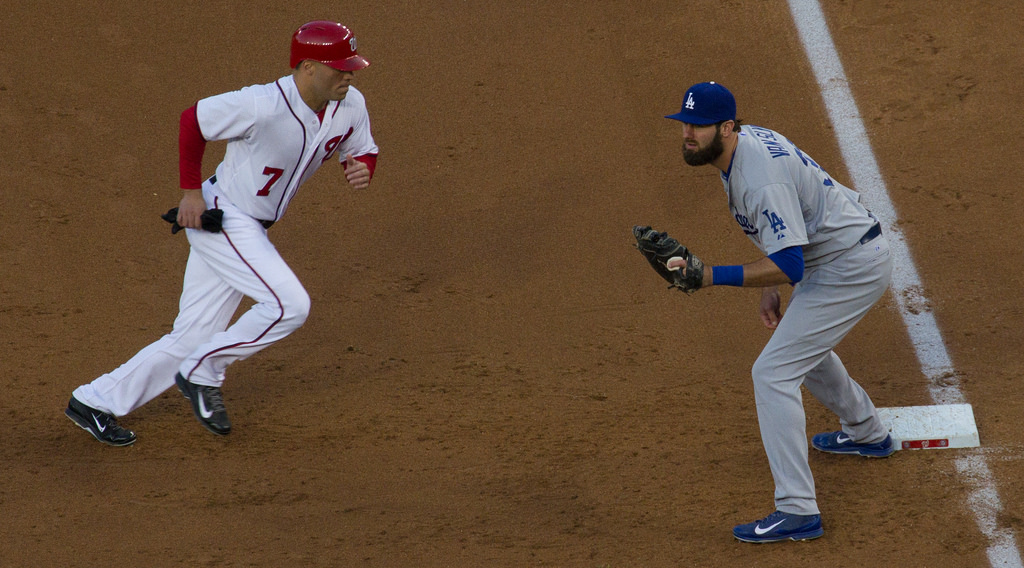Scott Van Slyke Net Worth 2018: What is this baseball player worth?