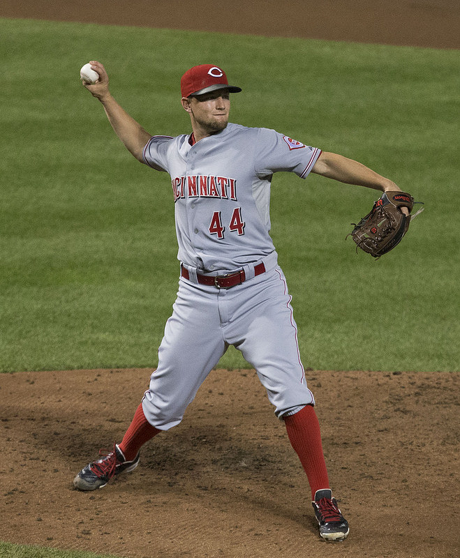 Mike Leake Net Worth 2018: What is this baseball player worth?