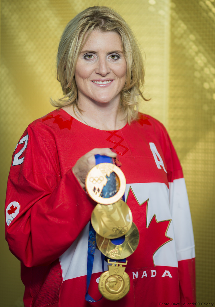 Hayley Wickenheiser Net Worth 2018: What is this ice hockey player worth?