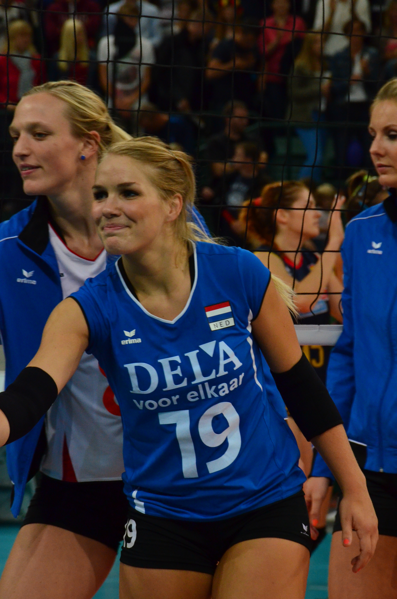 Kirsten Knip Net Worth 2018: What is this volleyball player worth?