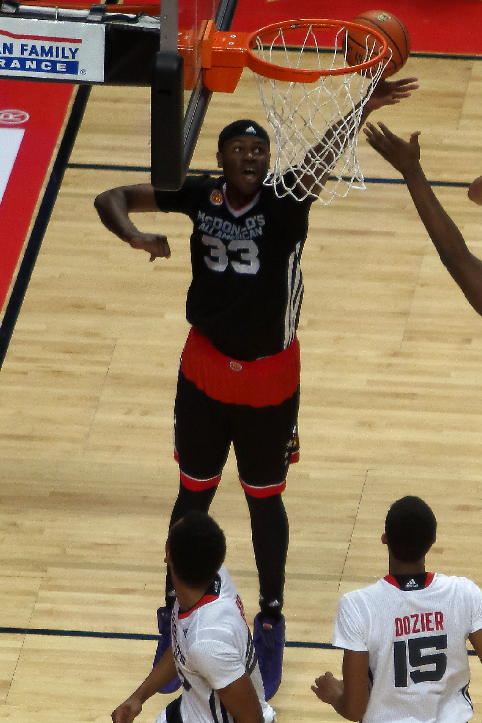 Diamond Stone Net Worth 2018: What is this basketball player worth?