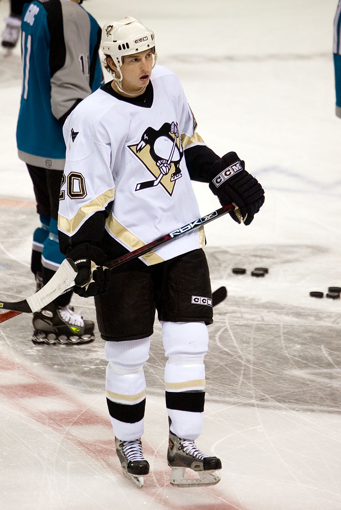 Colby Armstrong Net Worth 2018: What is this ice hockey player worth?