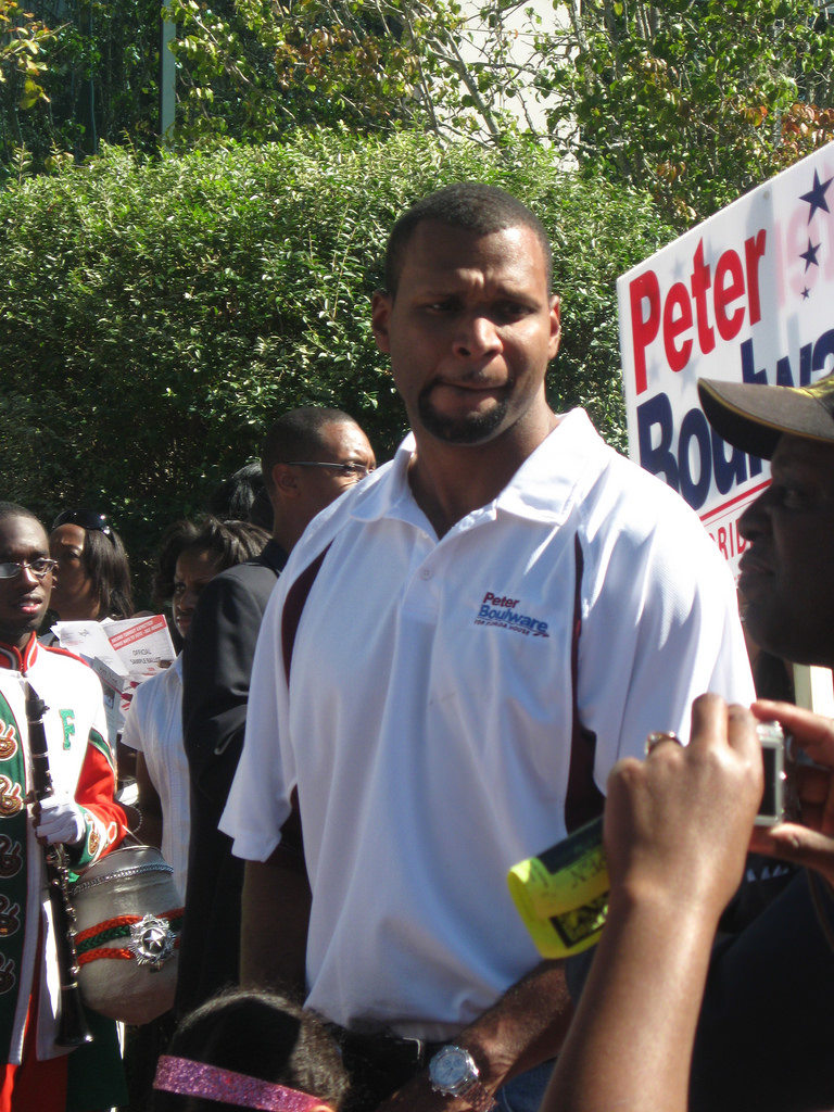 Peter Boulware Net Worth 2018: What is this NFL football player worth?