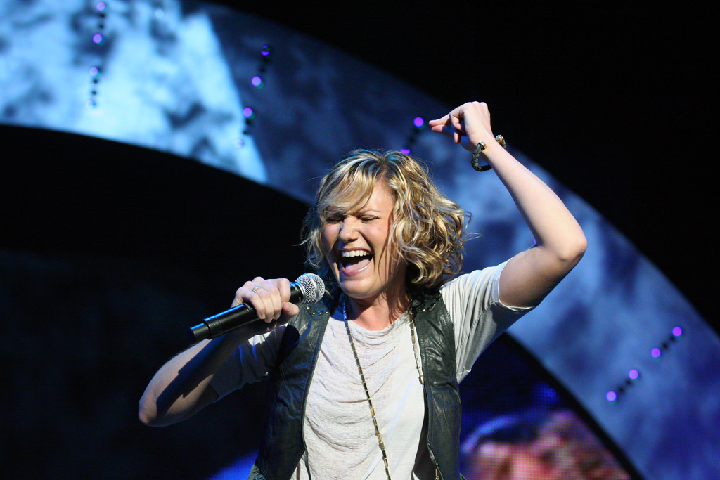 Jennifer Nettles  Net Worth 2018: Country Music Star and Her Remarkable Wealth