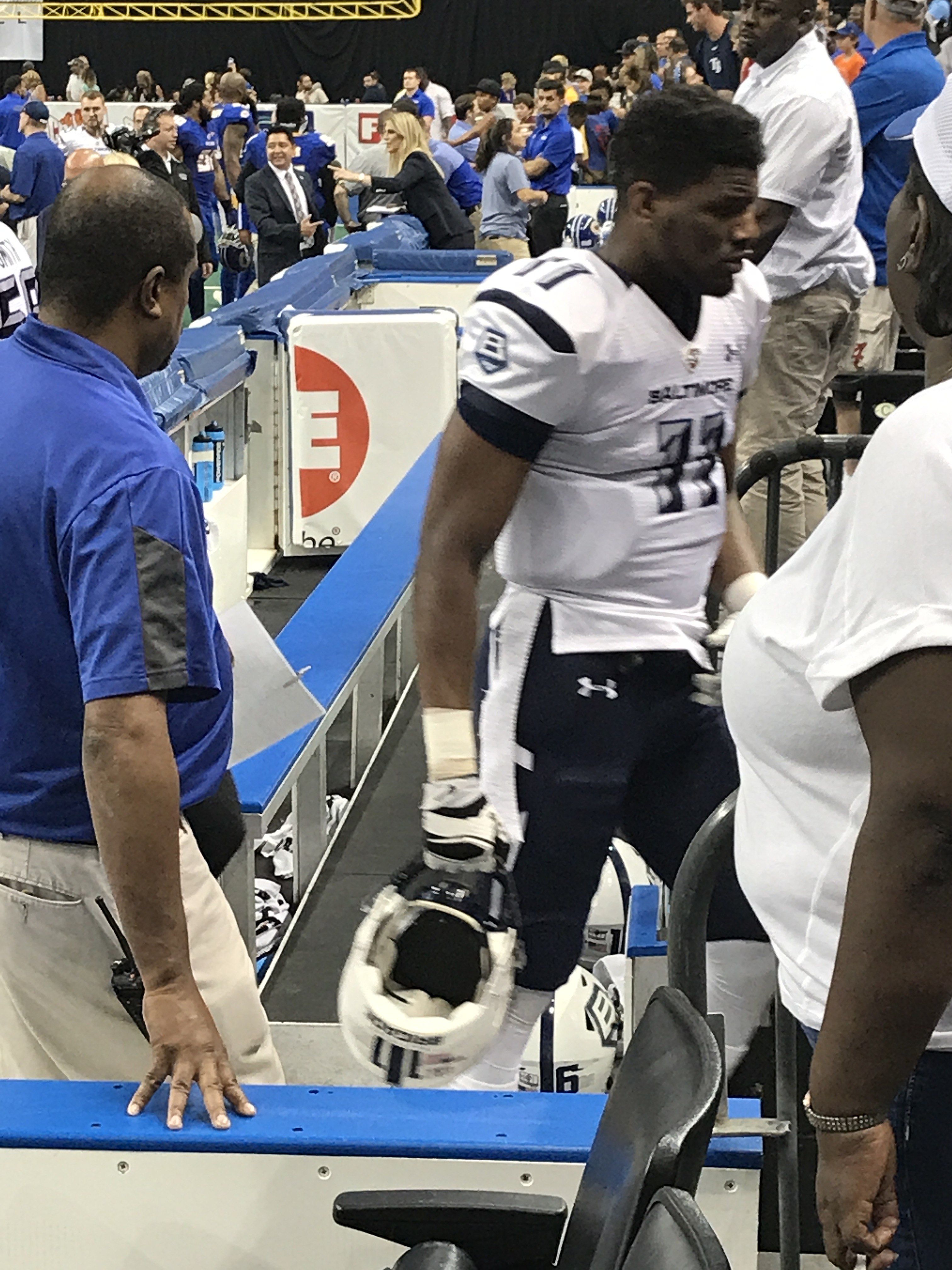 Dexter Davis Jr. Net Worth 2018: What is this NFL football player worth?