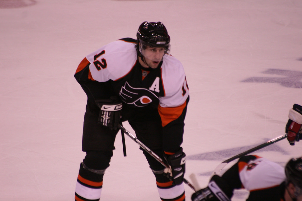 Simon Gagné Net Worth 2018: What is this ice hockey player worth?
