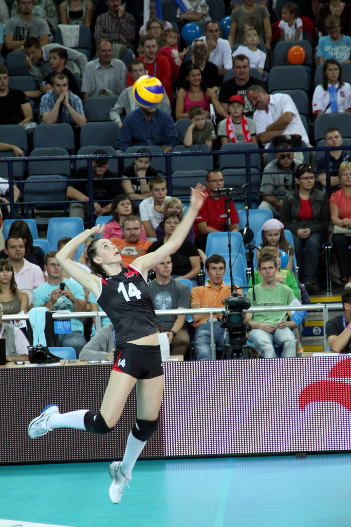 Eda Erdem Dündar Net Worth 2018: What is this volleyball player worth?