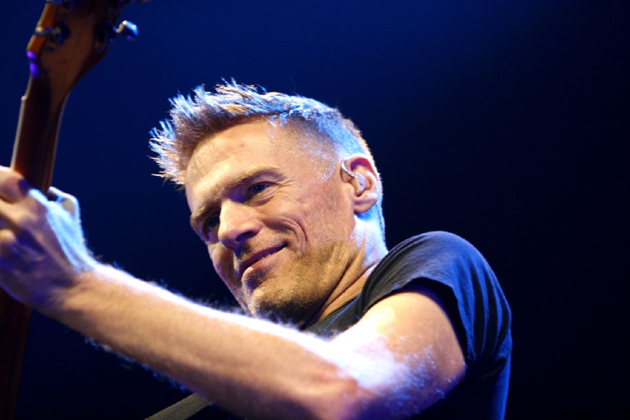 Bryan Adams Net Worth 2018: What is this ice hockey player worth?