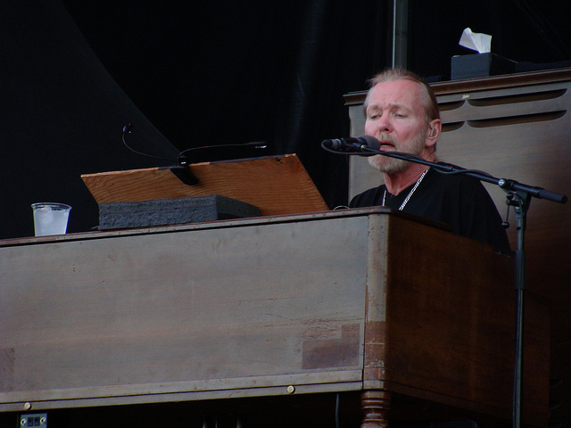 gregg-allman-net-worth-at-death-how-much-do-his-wives-fam-get