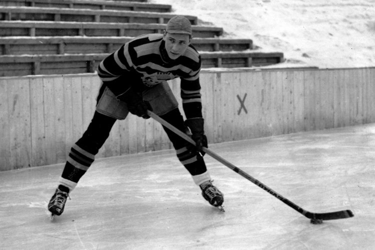 Aarne Honkavaara Net Worth 2018: What is this ice hockey player worth?