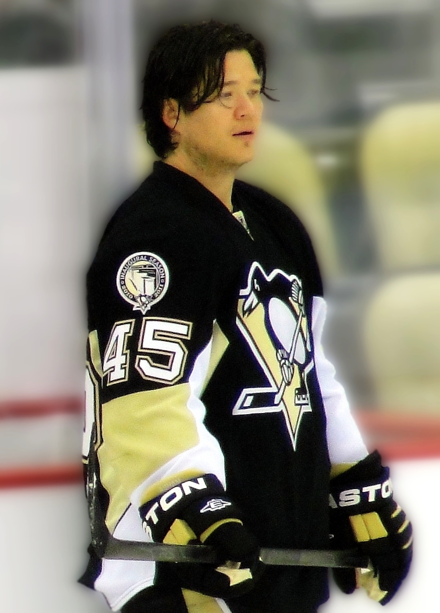 Arron Asham Net Worth 2018: What is this ice hockey player worth?
