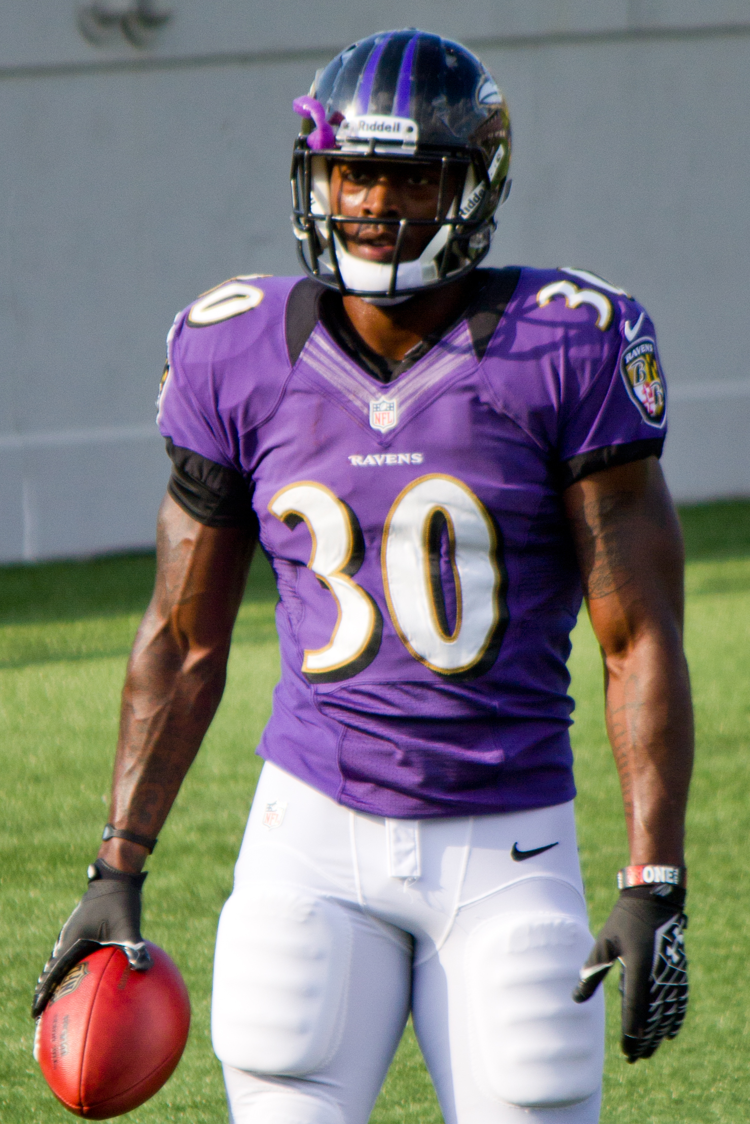 Bernard Pierce Net Worth 2018: What is this NFL football player worth?