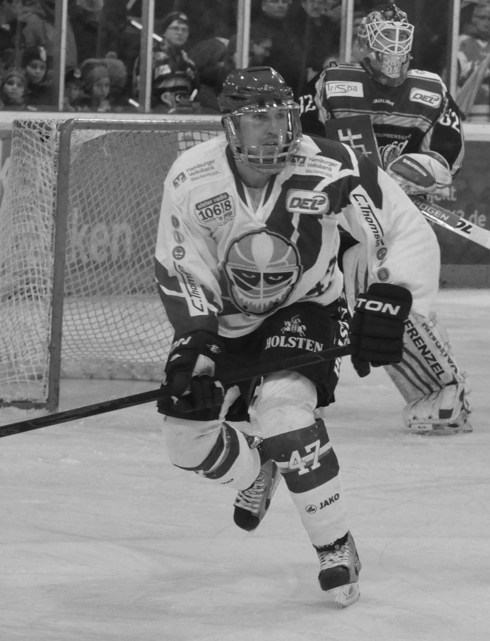 Brendan Brooks Net Worth 2018: What is this ice hockey player worth?