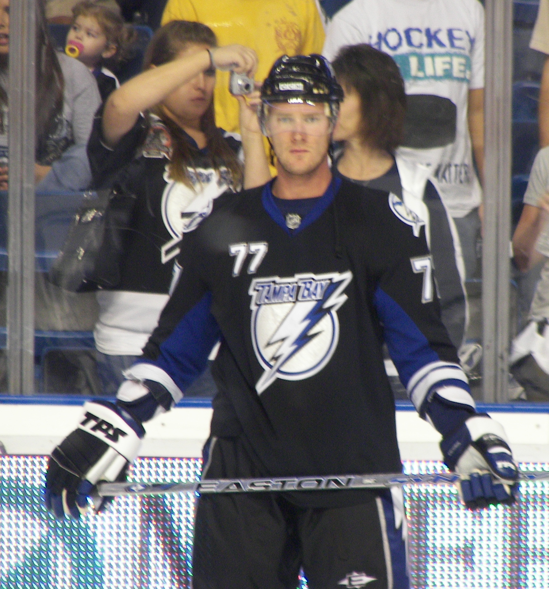 Chris Gratton Net Worth 2018: What is this ice hockey player worth?