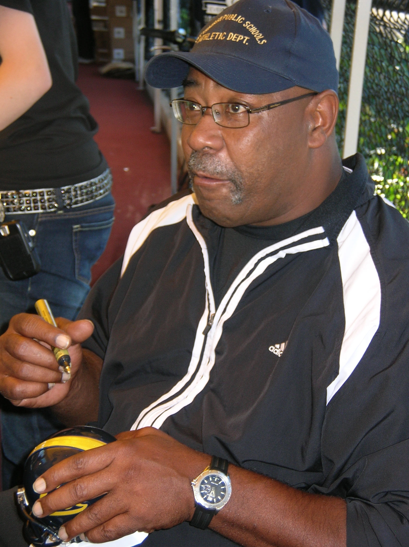Chuck Muncie Net Worth 2018: What is this NFL football player worth?