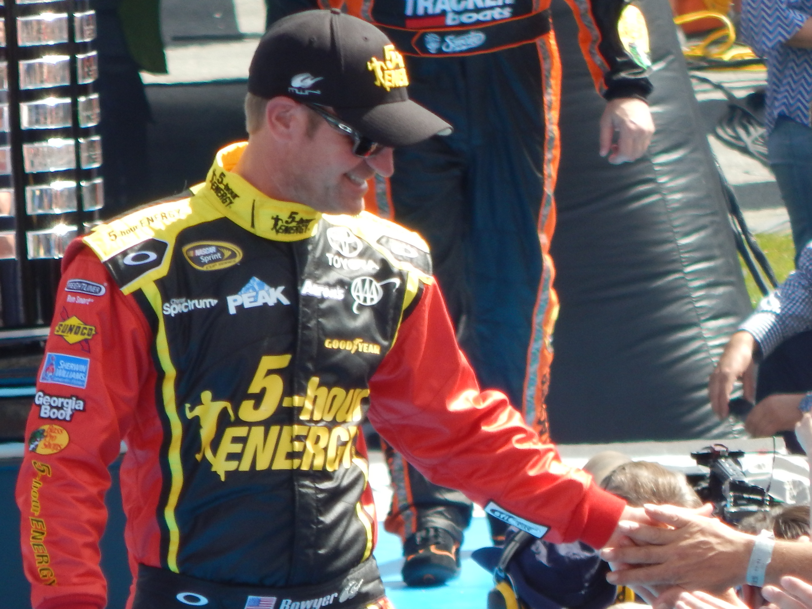 Clint Bowyer Net Worth 2018: What is this NASCAR driver worth?