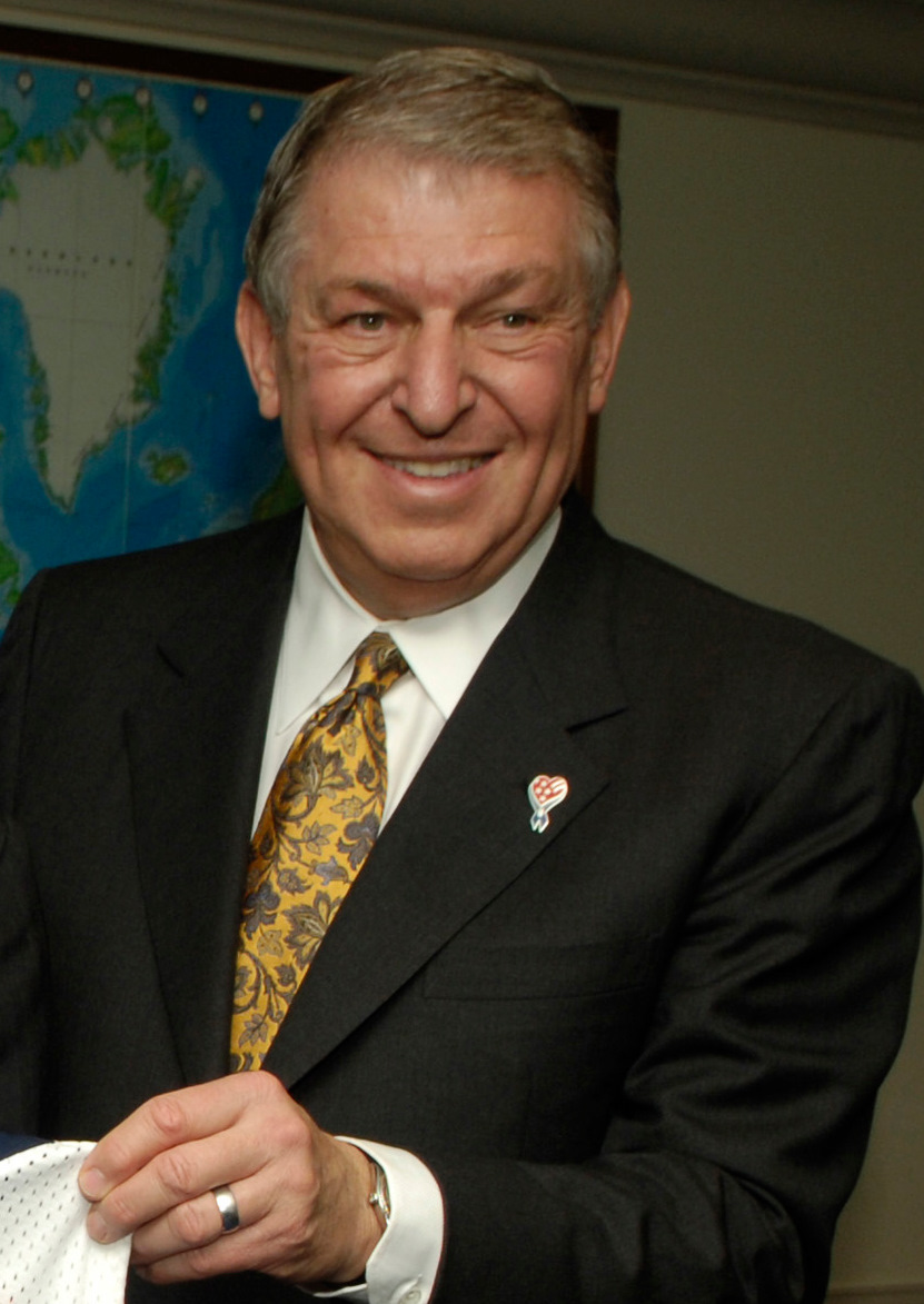 Jerry Colangelo Net Worth 2018: What is this basketball player worth?