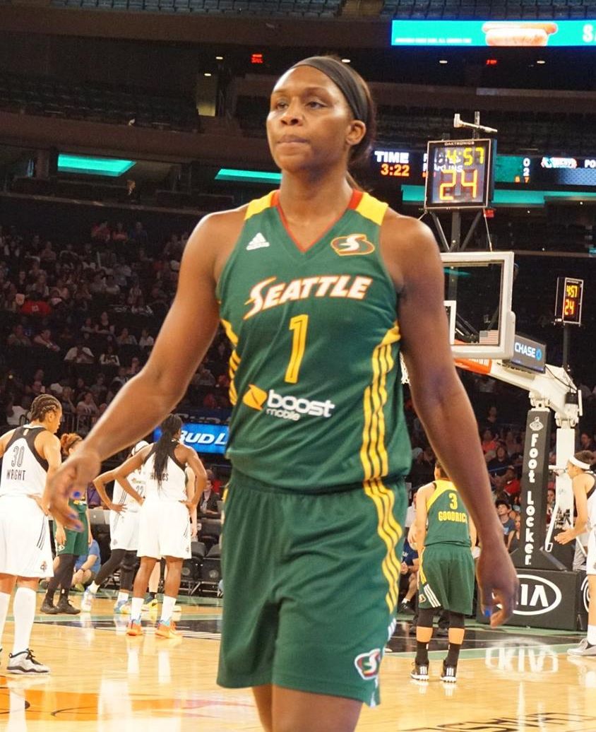 Crystal Langhorne Net Worth 2018: What is this basketball player worth?