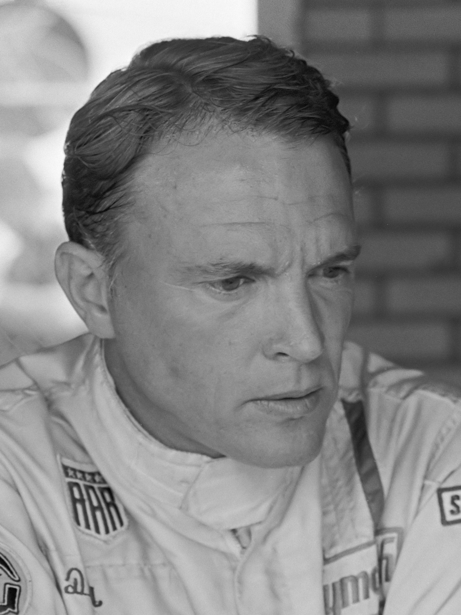 Dan Gurney Net Worth 2018: What is this NASCAR driver worth?