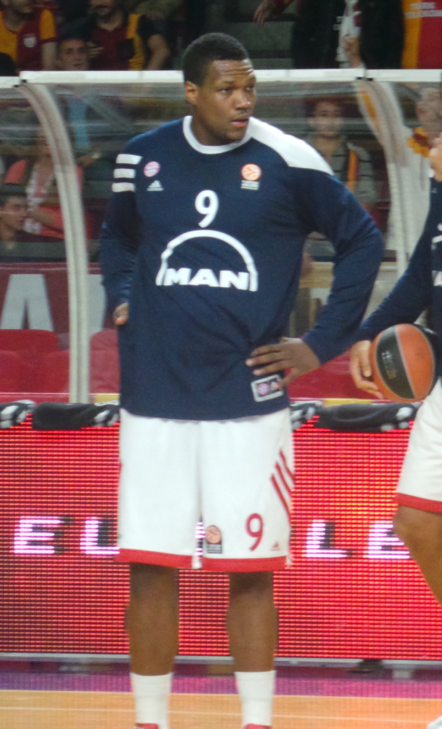 Deon Thompson Net Worth 2018: What is this basketball player worth?