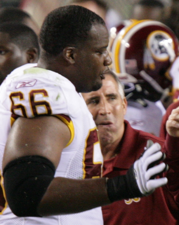 Derrick Dockery Net Worth 2018: What is this NFL football player worth?