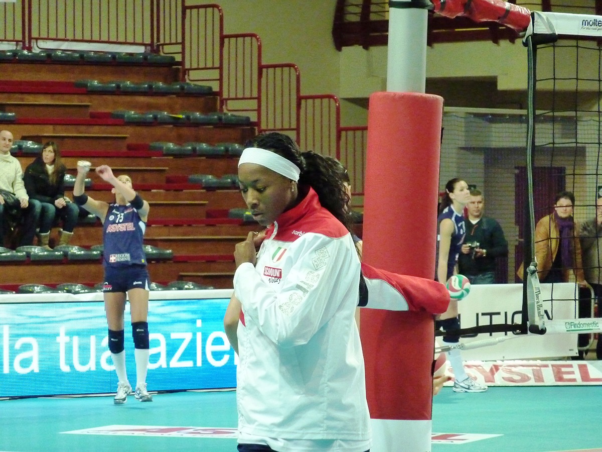 Destinee Hooker Net Worth 2018: What is this volleyball player worth?