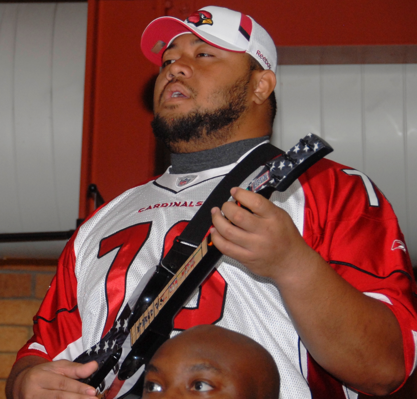 Deuce Lutui Net Worth 2018: What is this NFL football player worth?