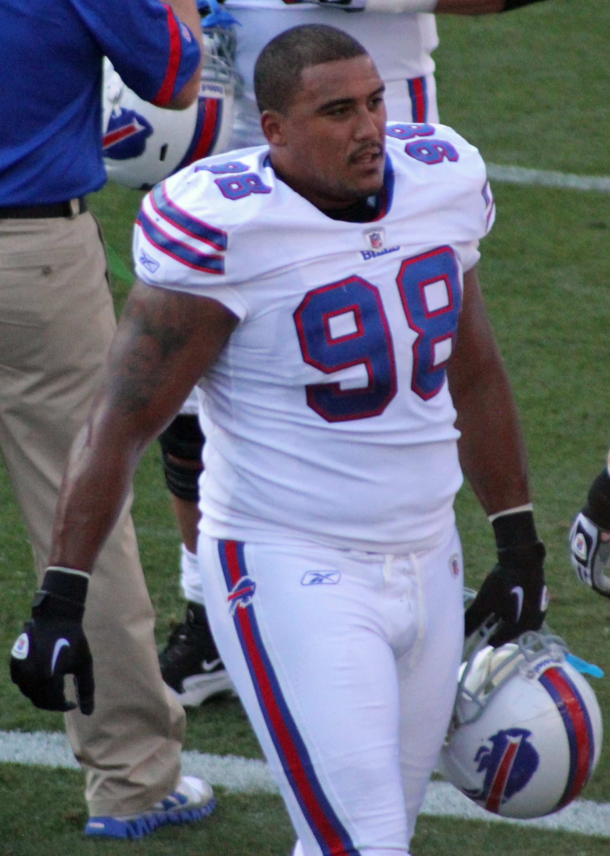 Dwan Edwards Net Worth 2018: What is this NFL football player worth?