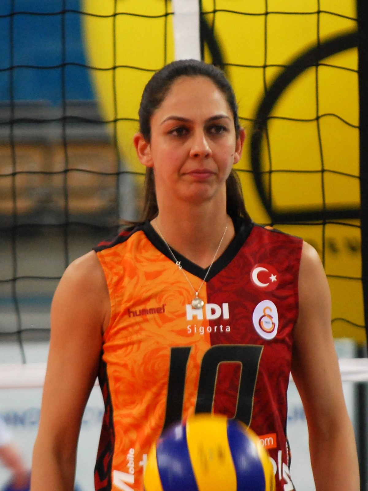 Güldeniz Önal Net Worth 2018: What is this volleyball player worth?