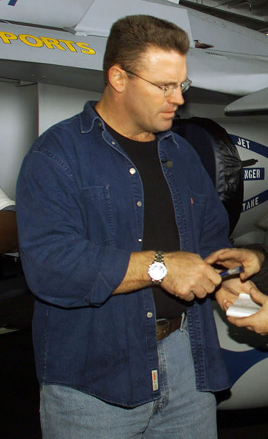 Howie Long Net Worth 2018: What is this NFL football player worth?