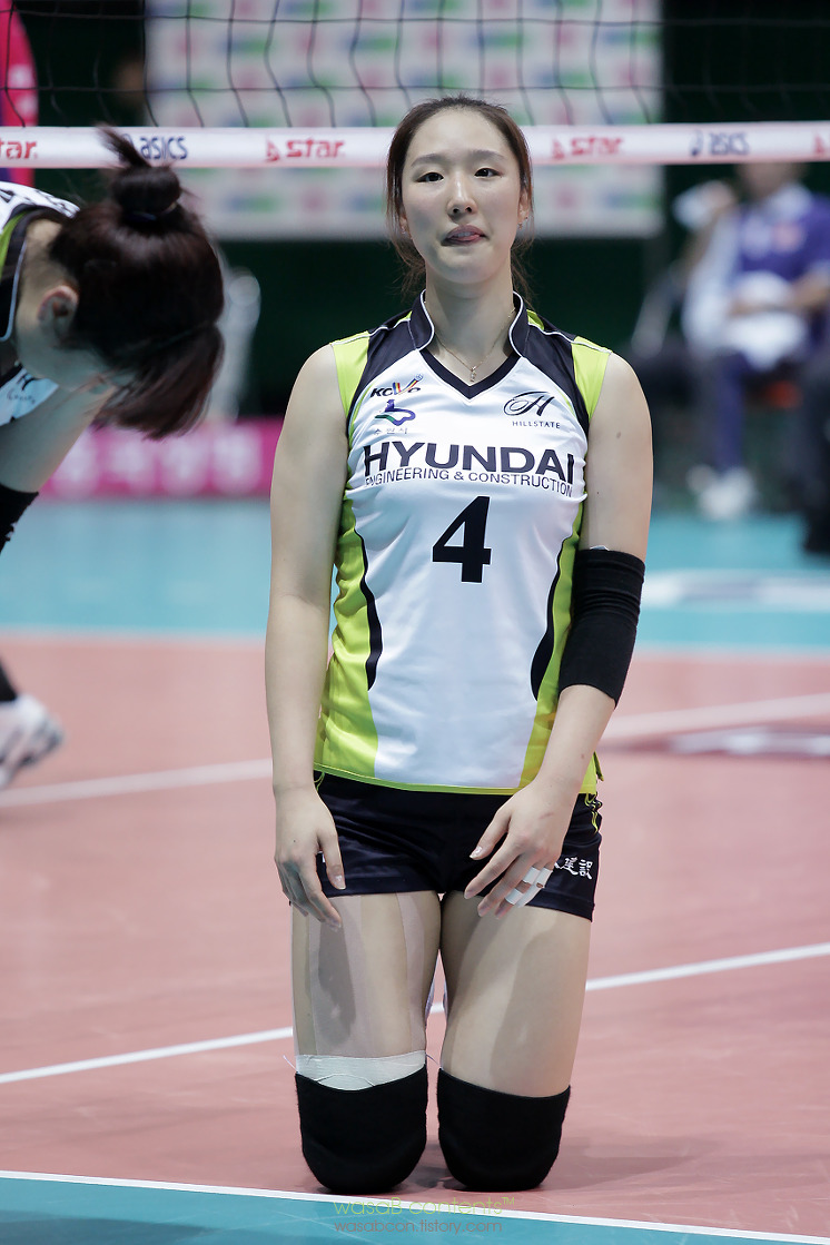 Hwang Youn-Joo Net Worth 2018: What is this volleyball player worth?
