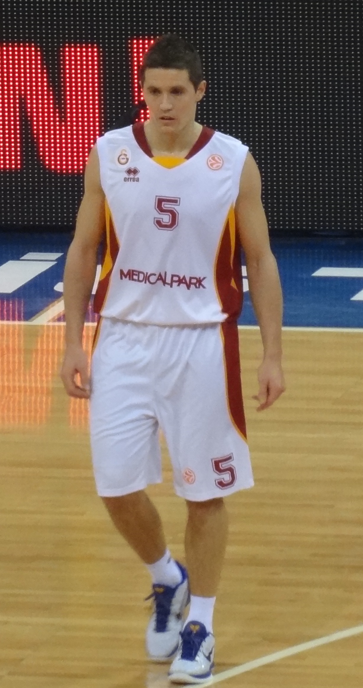Jaka Lakovič Net Worth 2018: What is this basketball player worth?
