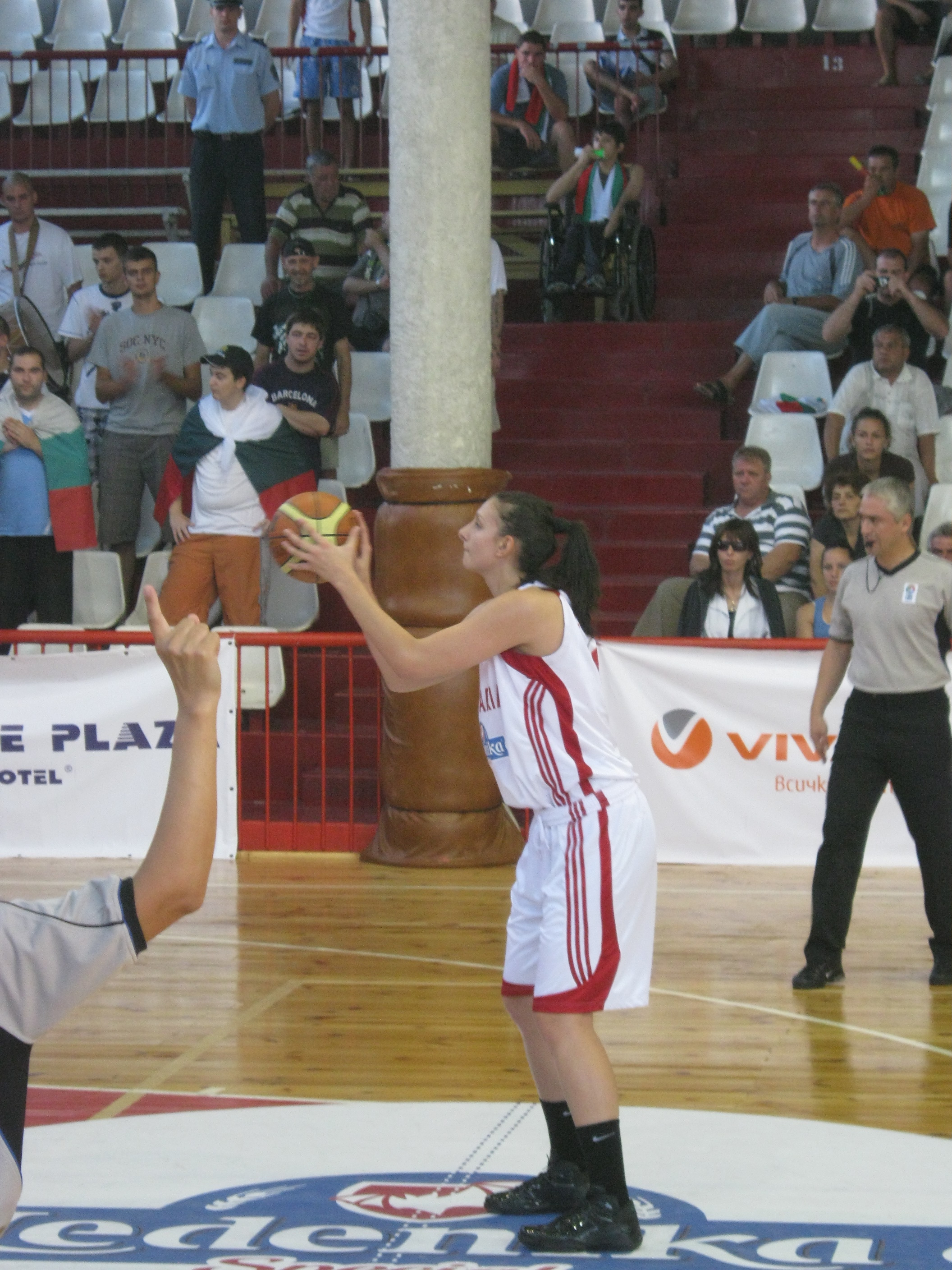Jaklin Zlatanova Net Worth 2018: What is this basketball player worth?