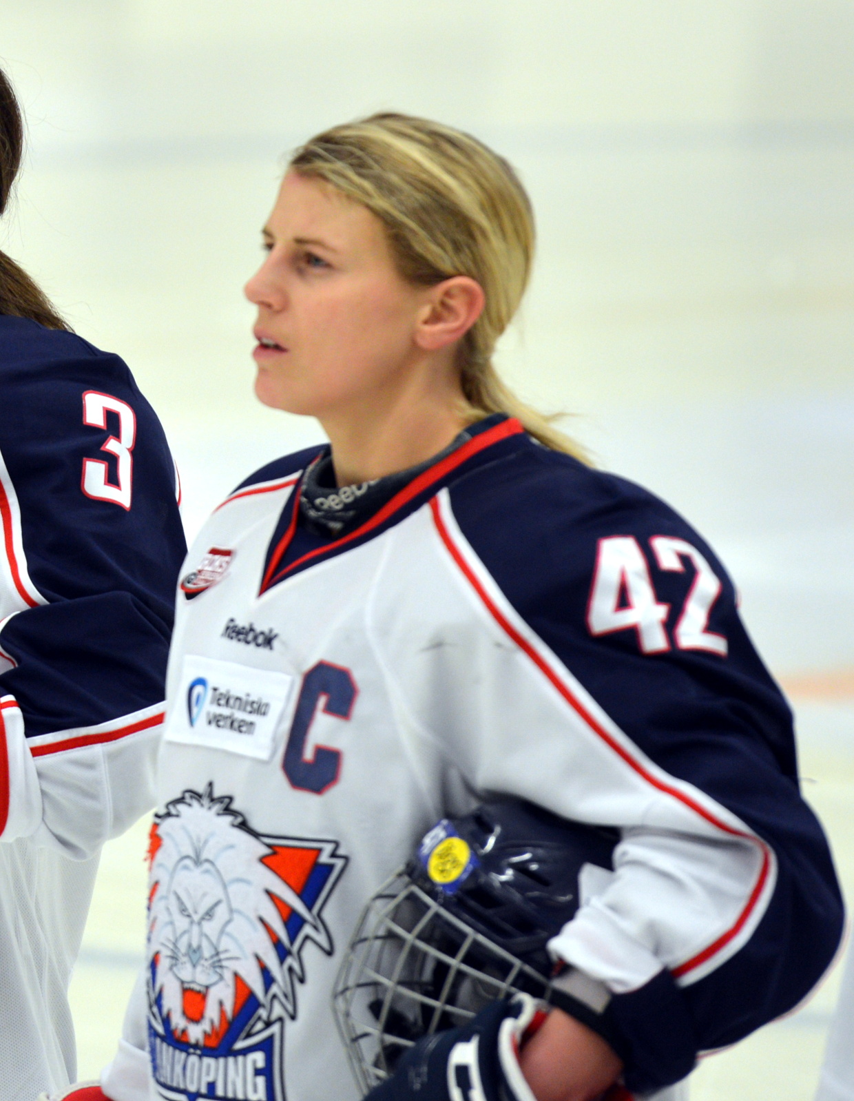 Jenni Asserholt Net Worth 2018: What is this ice hockey player worth?