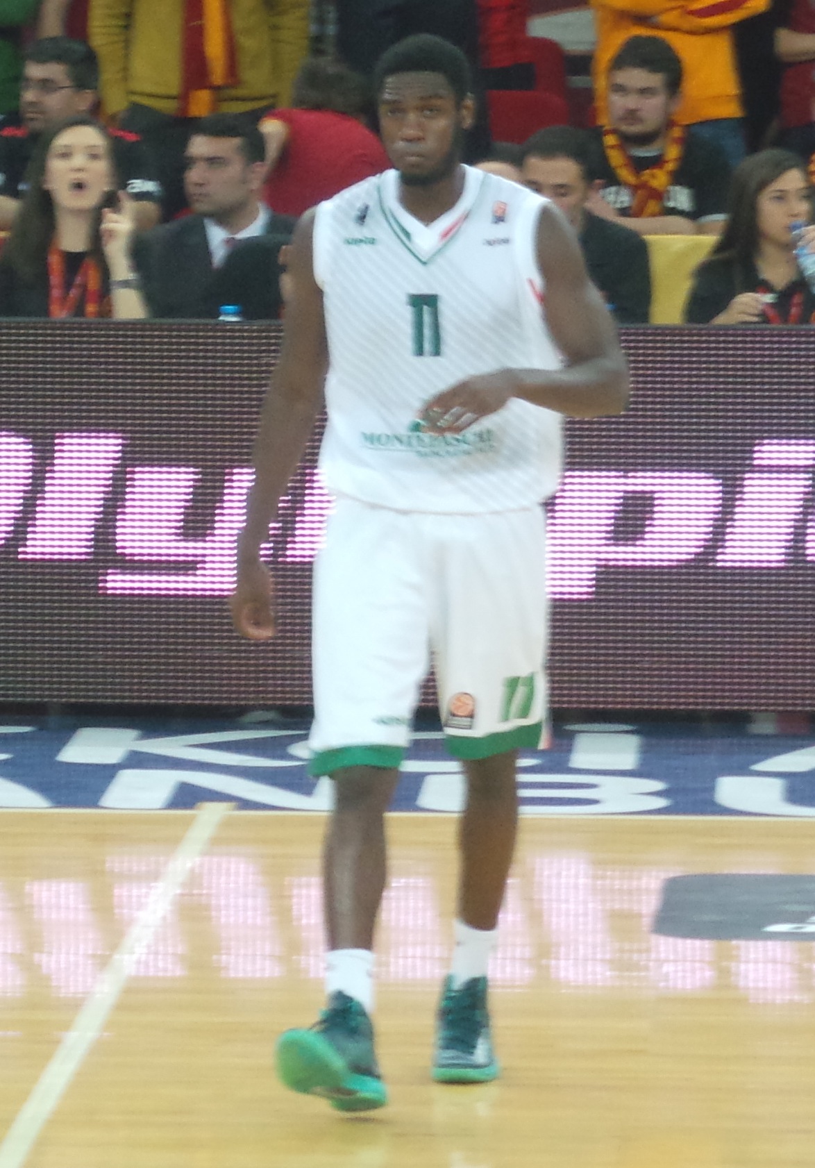 Josh Carter Net Worth 2018: What is this basketball player worth?