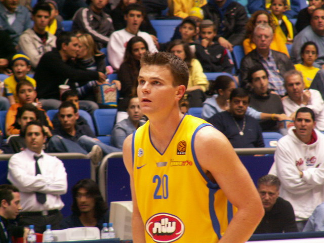 Kirk Penney Net Worth 2018: What is this basketball player worth?