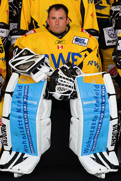 Scott Langkow Net Worth 2018: What is this ice hockey player worth?