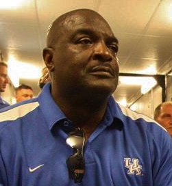 Larry Brinson Net Worth 2018: What is this NFL football player worth?
