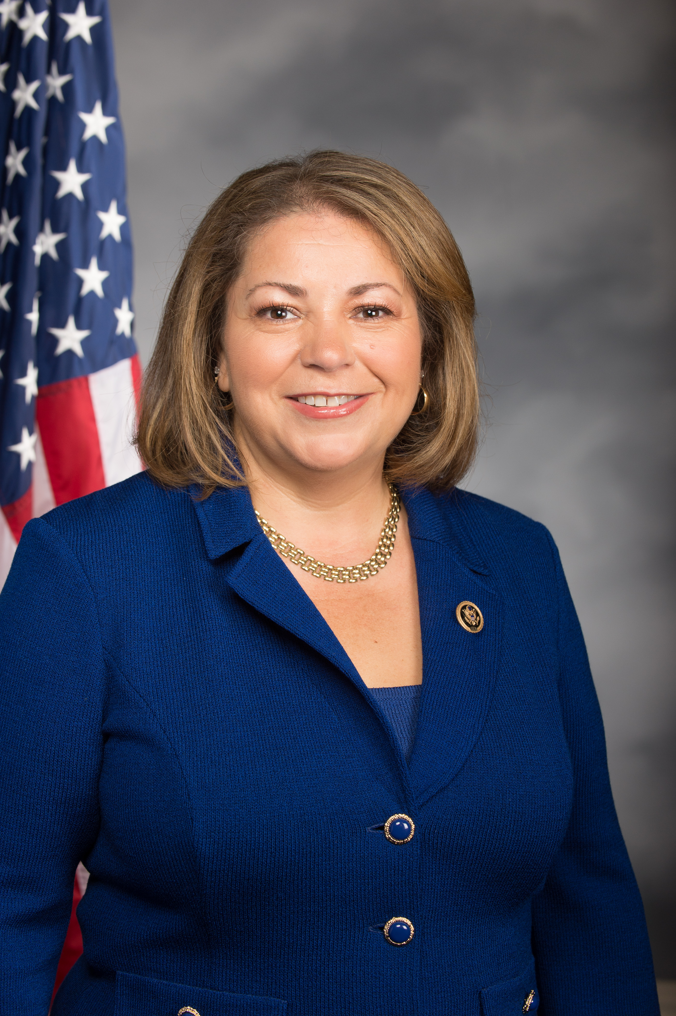 Linda Sánchez Net Worth 2018: What is this U.S. Government Official worth?