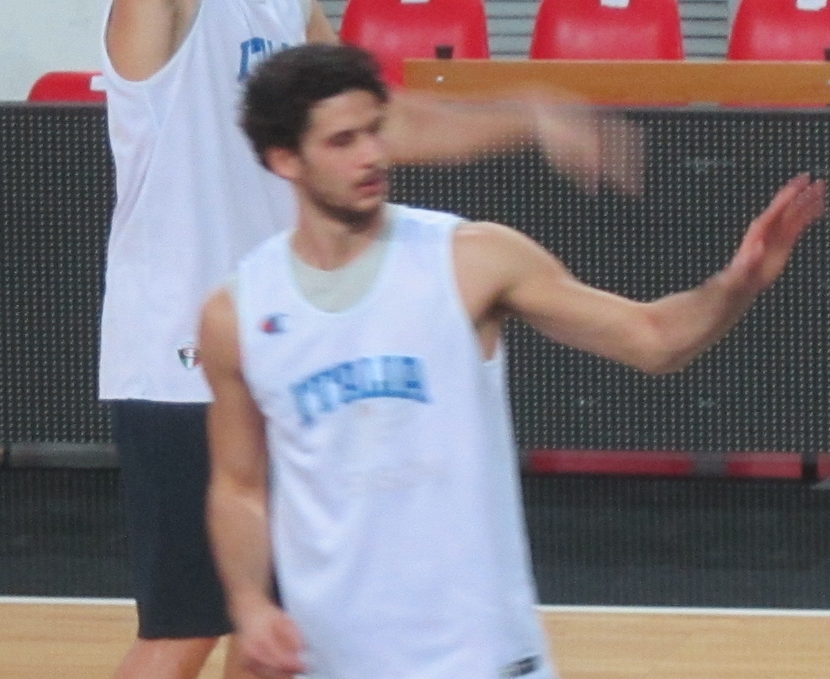 Luca Vitali Net Worth 2018: What is this basketball player worth?