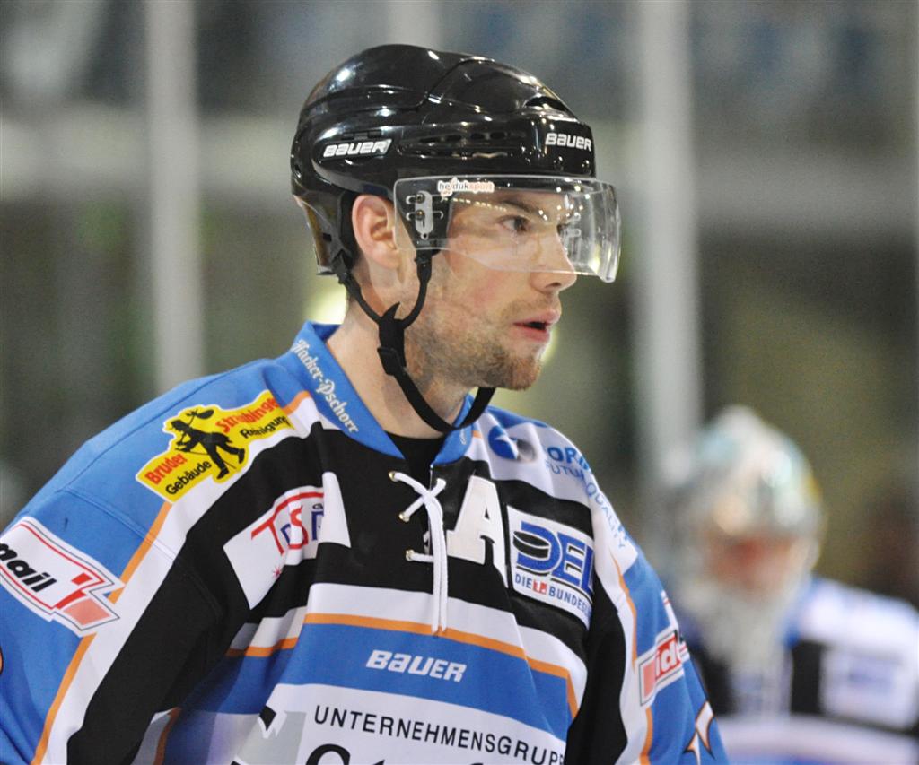 Justin Mapletoft Net Worth 2018: What is this ice hockey player worth?