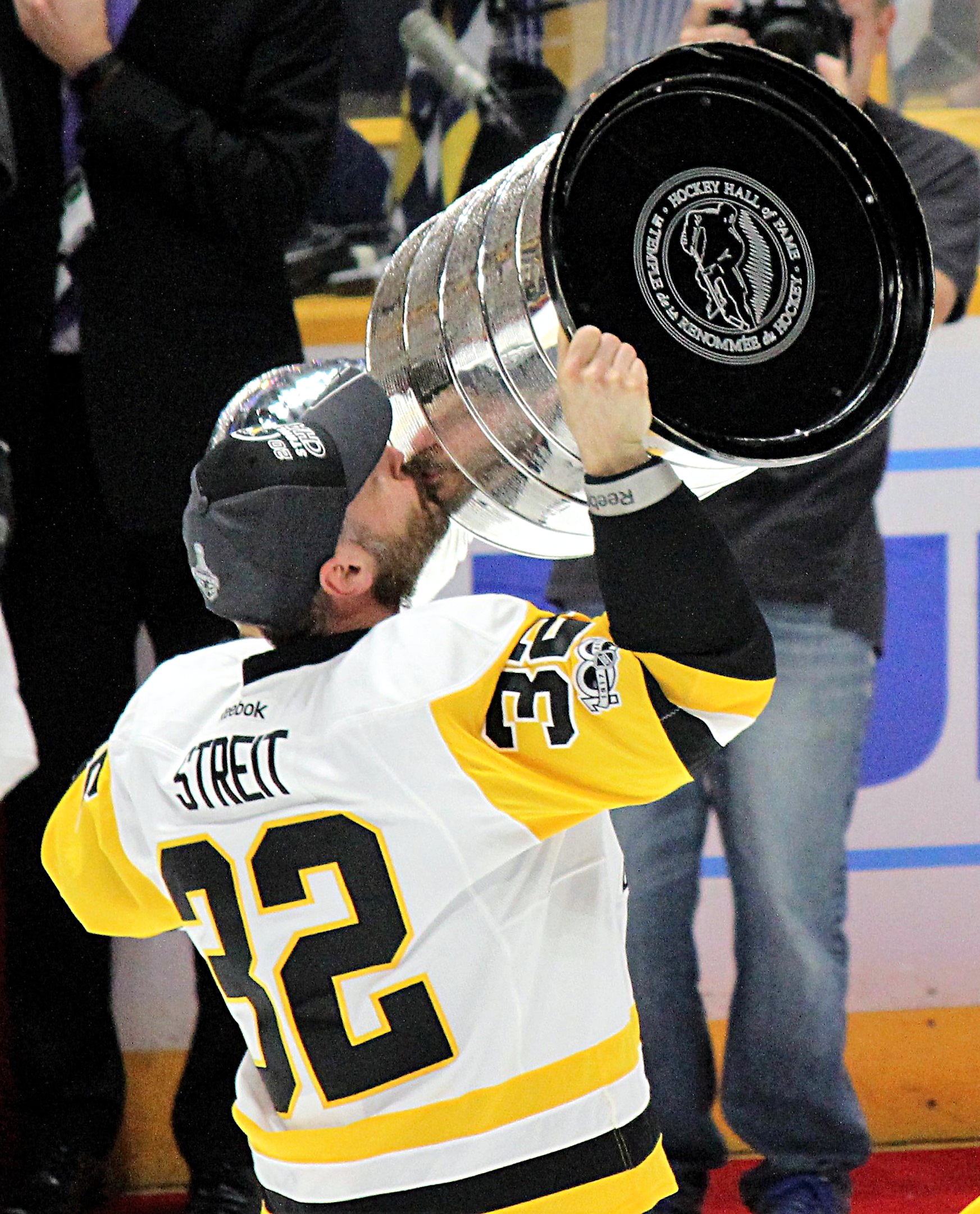 Mark Streit Net Worth 2018: What is this ice hockey player worth?