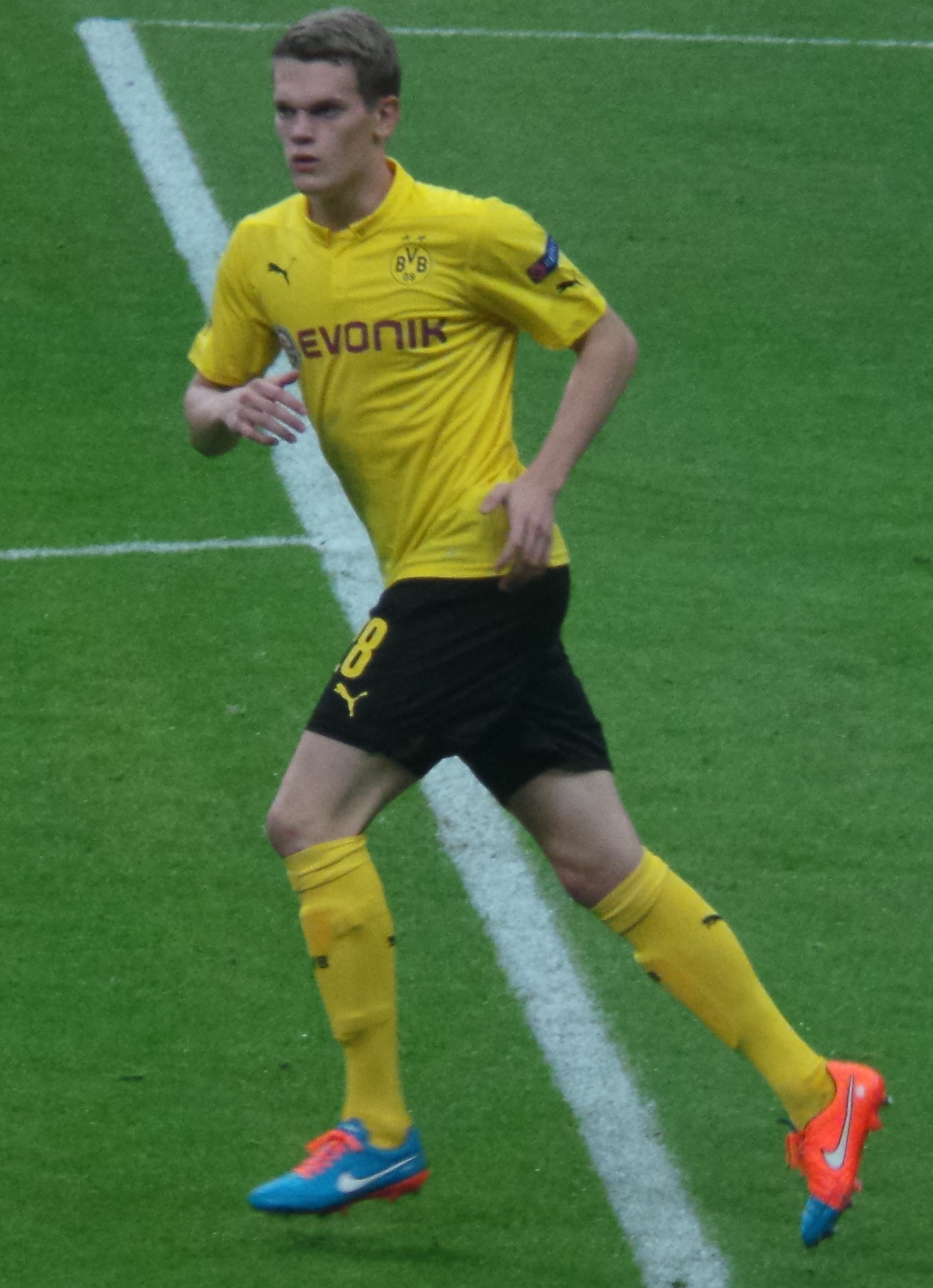 Matthias Ginter Net Worth 2018: What is this World Cup football/soccer player worth?