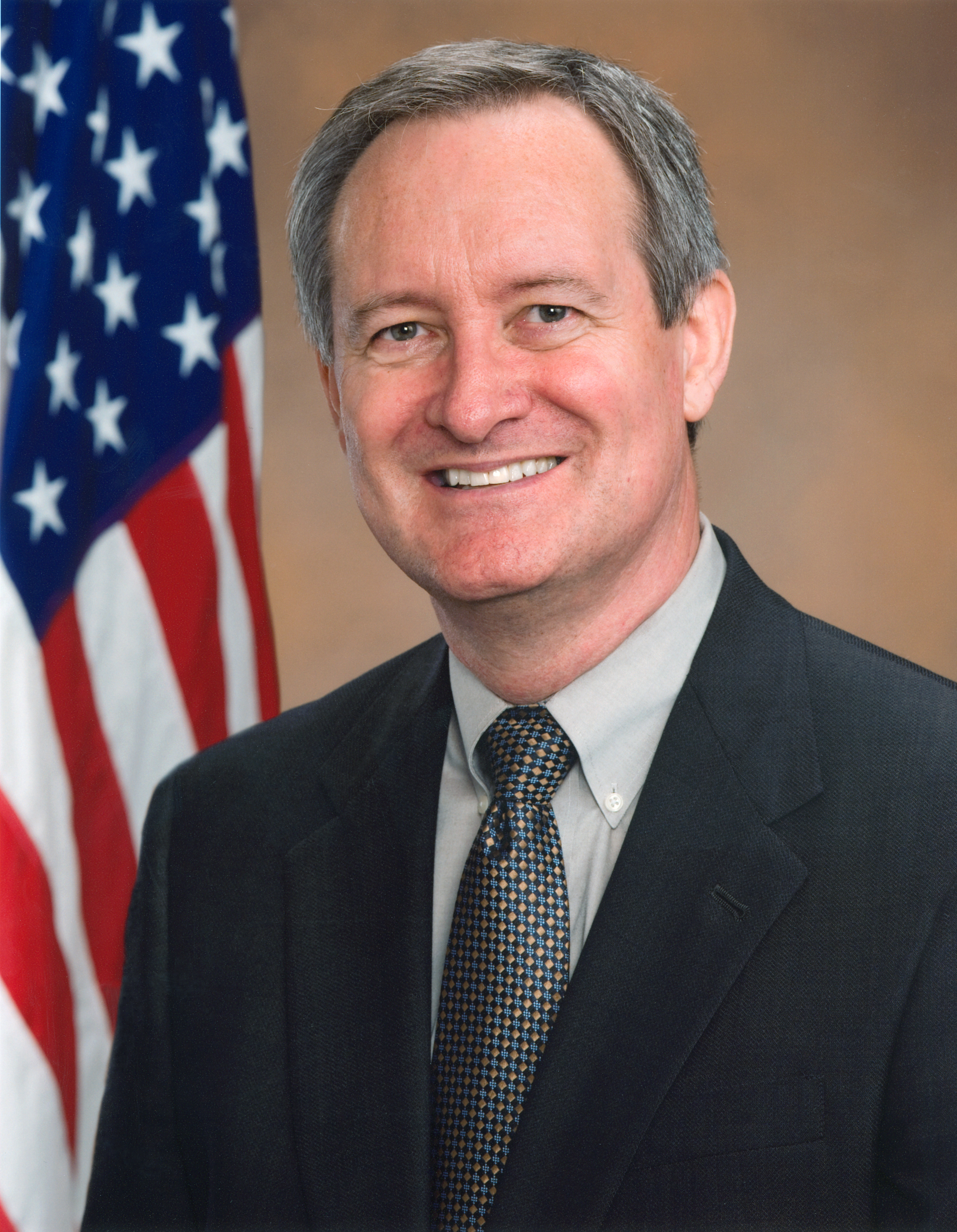 Mike Crapo Net Worth 2018: What is this U.S. Government Official worth?
