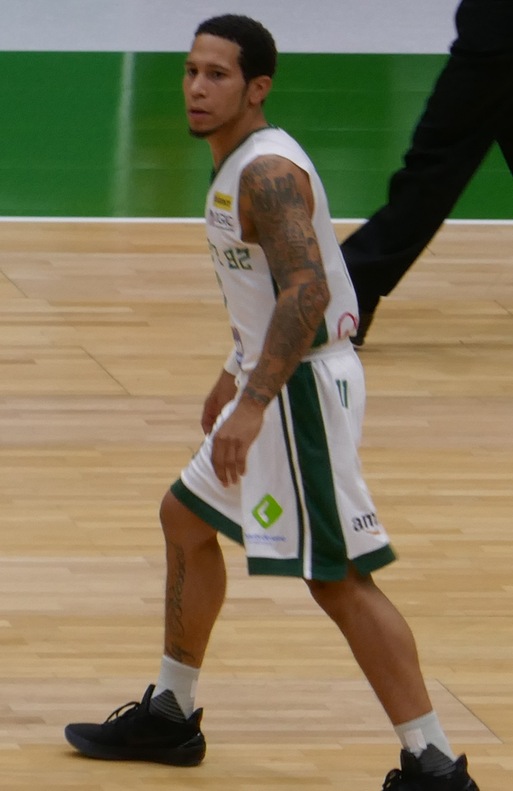 Nic Moore Net Worth 2018: What is this basketball player worth?